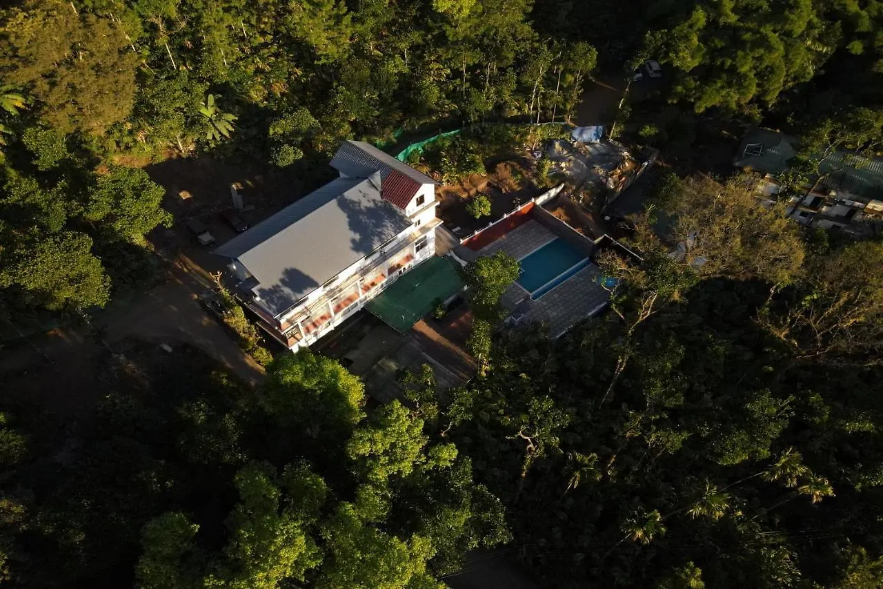 Tree Blanche Otel Munnar