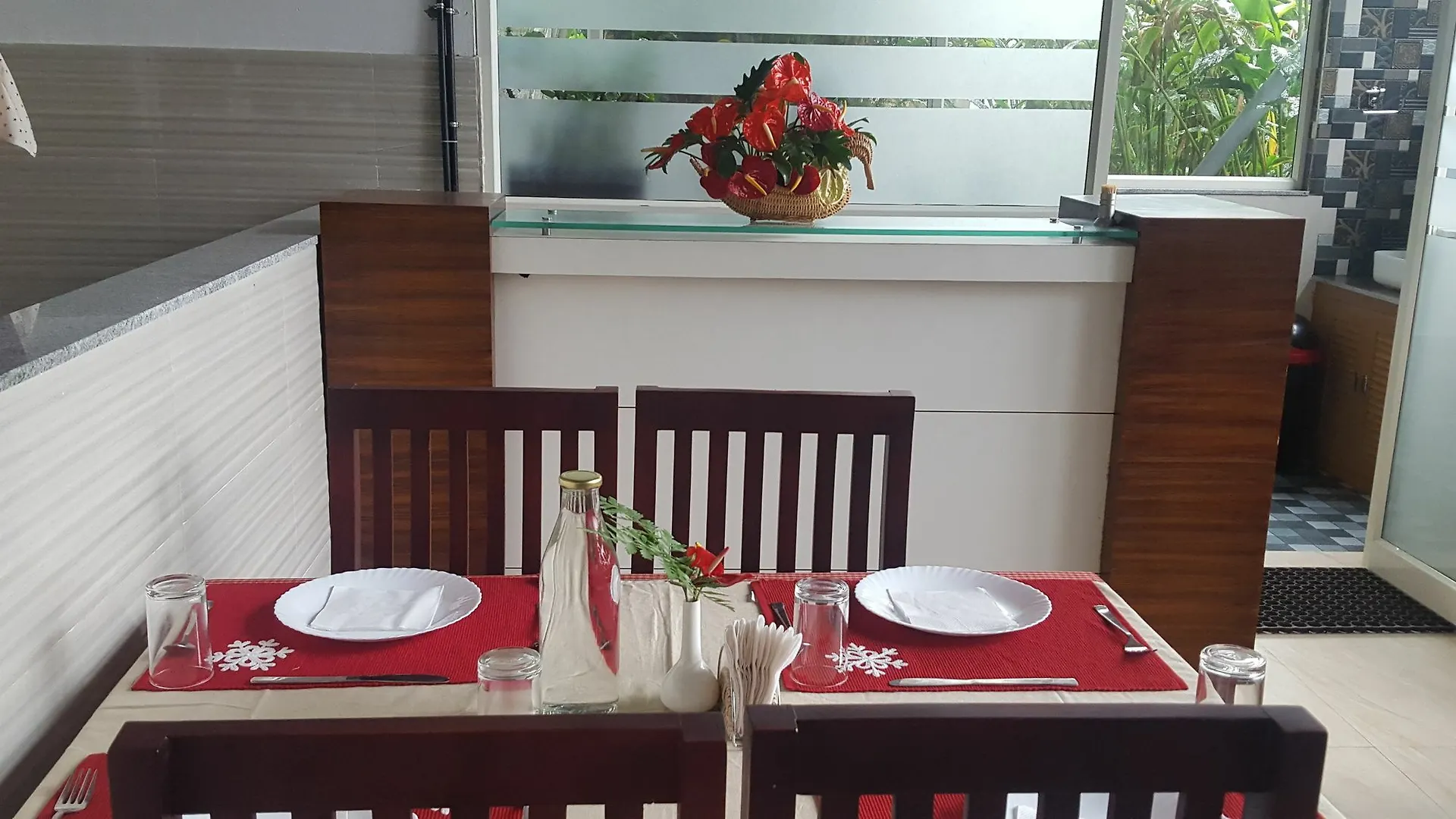 Tree Blanche Otel Munnar